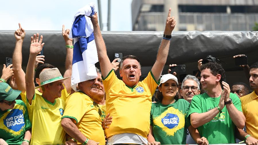 image Bolsonaro convoca ato no Rio em defesa de investigados de 8/1