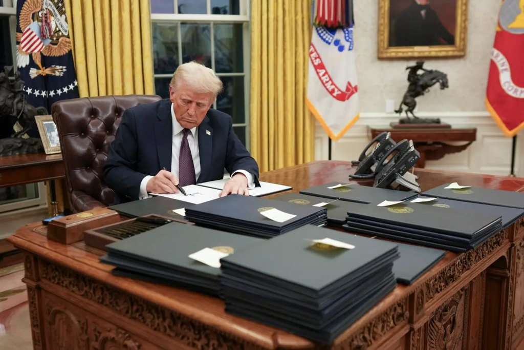 image-5-1024x683 Trump declara guerra comercial e gera incerteza global