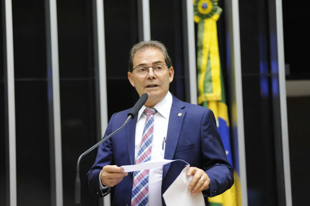image-40-1024x681 O Labirinto da Anistia: Entre a Redução de Penas e a Pressão Bolsonarista, Congresso Testa Limites em Semana Decisiva
